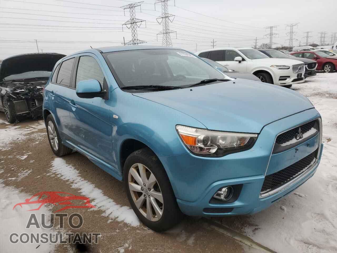 MITSUBISHI OUTLANDER 2012 - JA4AR4AU3CZ009613