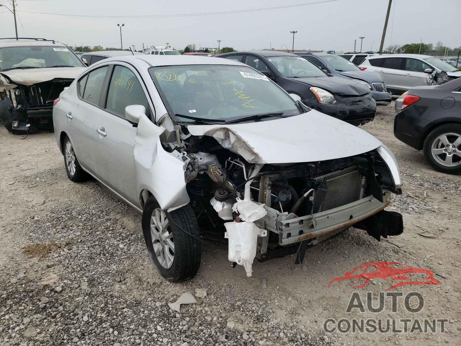 NISSAN VERSA 2018 - 3N1CN7AP6JL873021