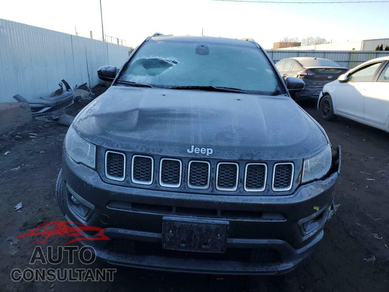 JEEP COMPASS 2018 - 3C4NJDBB1JT313782