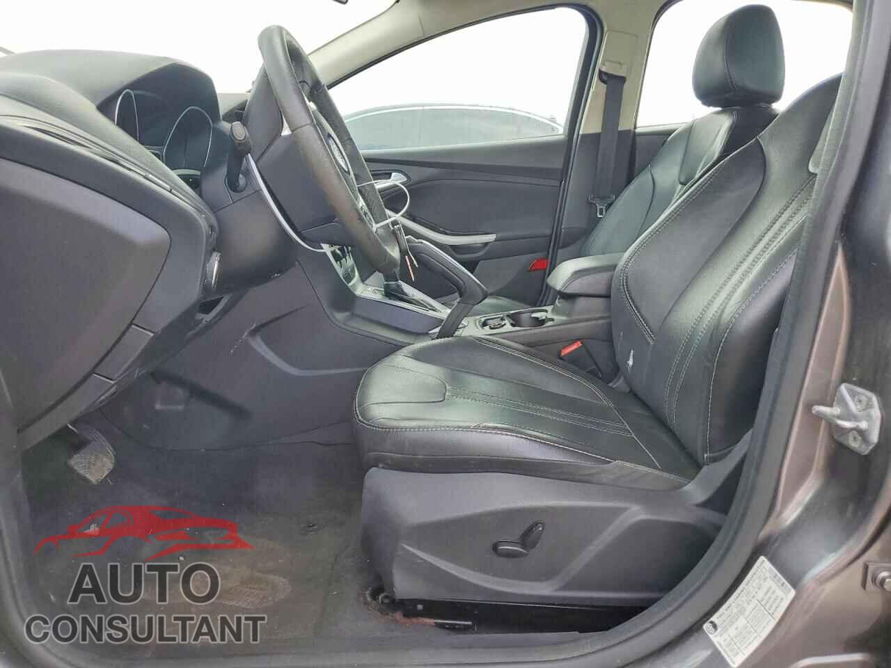 FORD FOCUS 2013 - 1FADP3F25DL375075