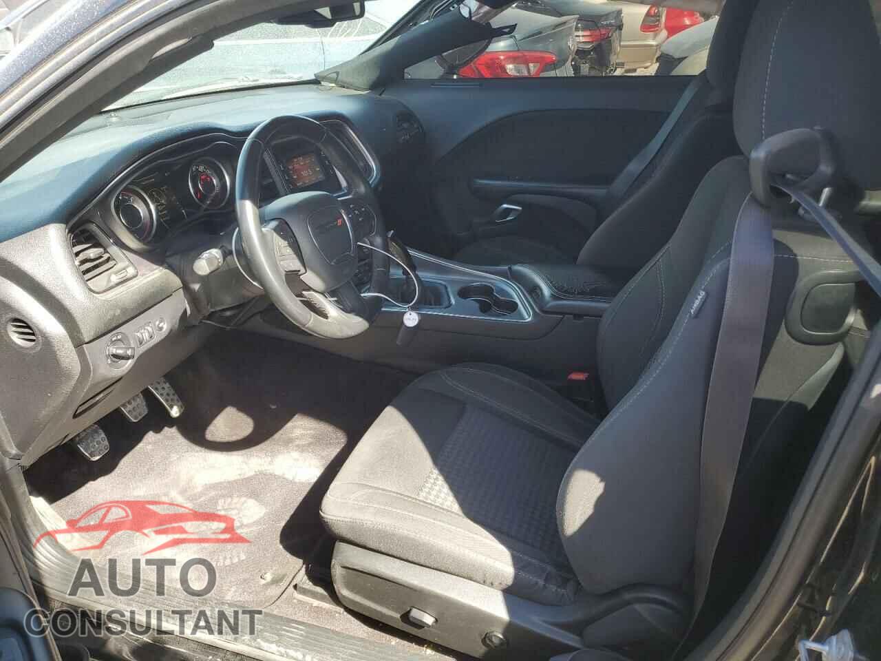 DODGE CHALLENGER 2016 - 2C3CDZBT8GH210076