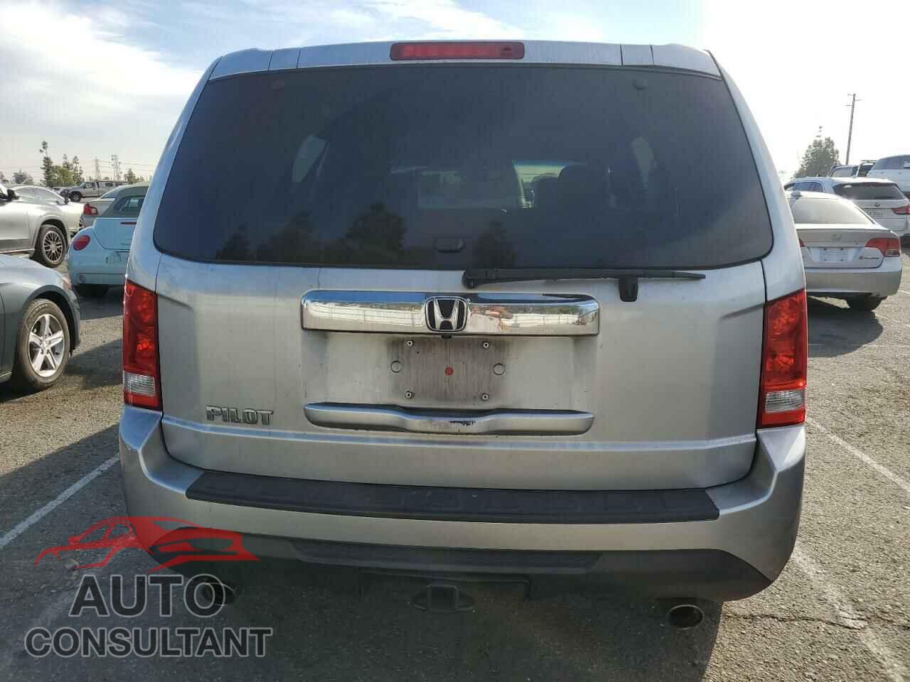 HONDA PILOT 2012 - 5FNYF3H50CB026302