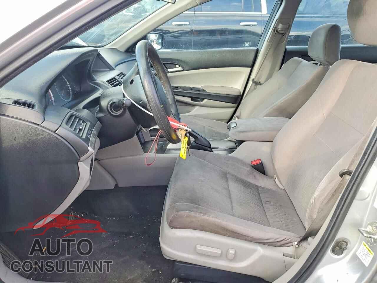 HONDA ACCORD 2012 - 1HGCP2F49CA201913