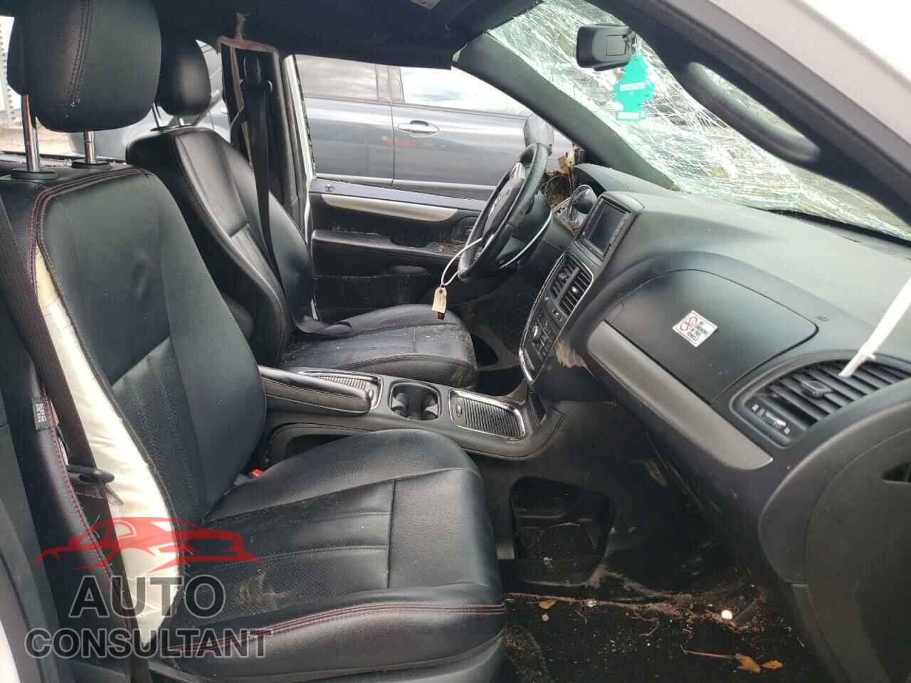 DODGE GRAND CARA 2017 - 2C4RDGEG7HR740480