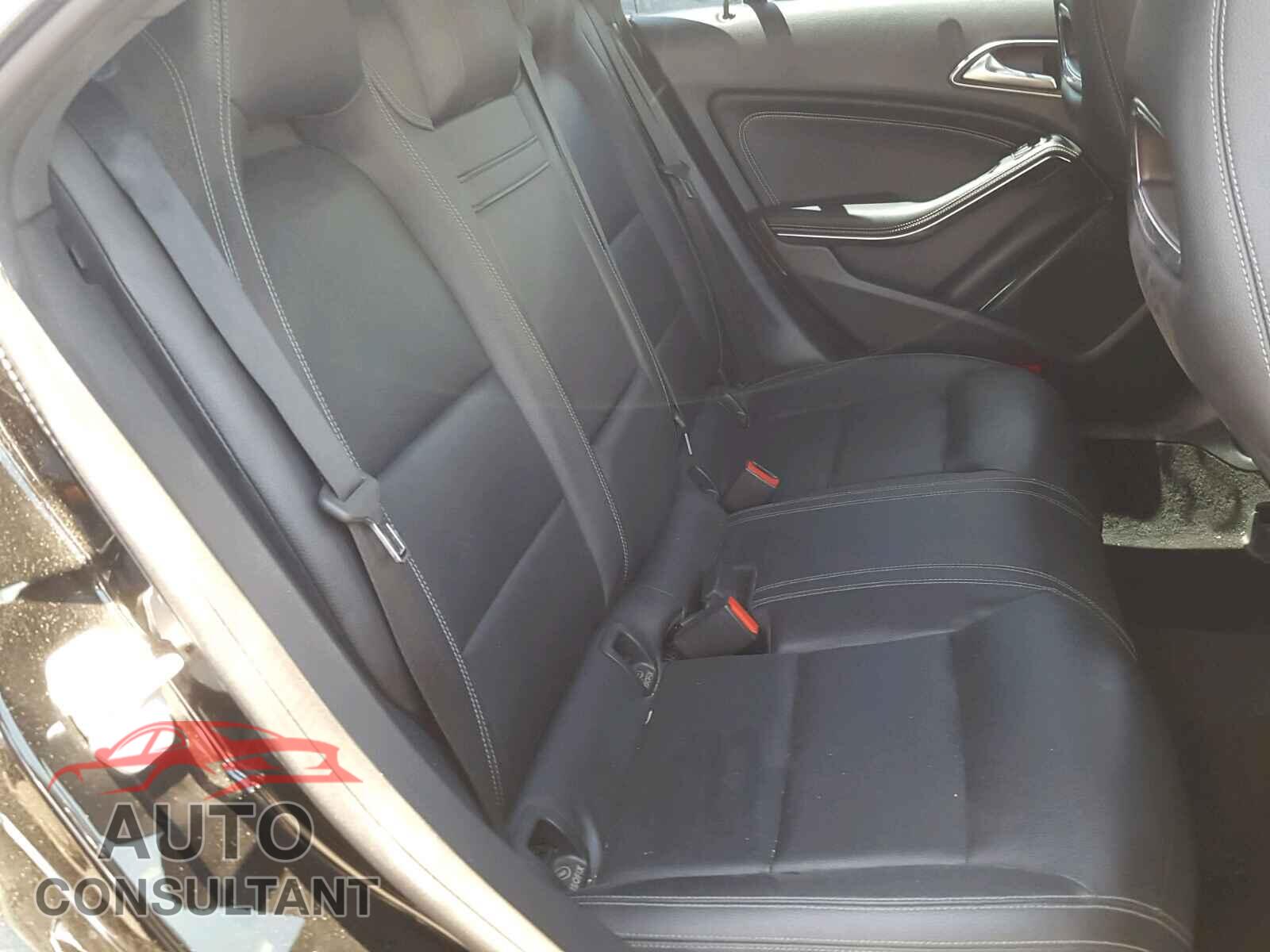 MERCEDES-BENZ C CLASS 2016 - WDDSJ4EB5GN323227