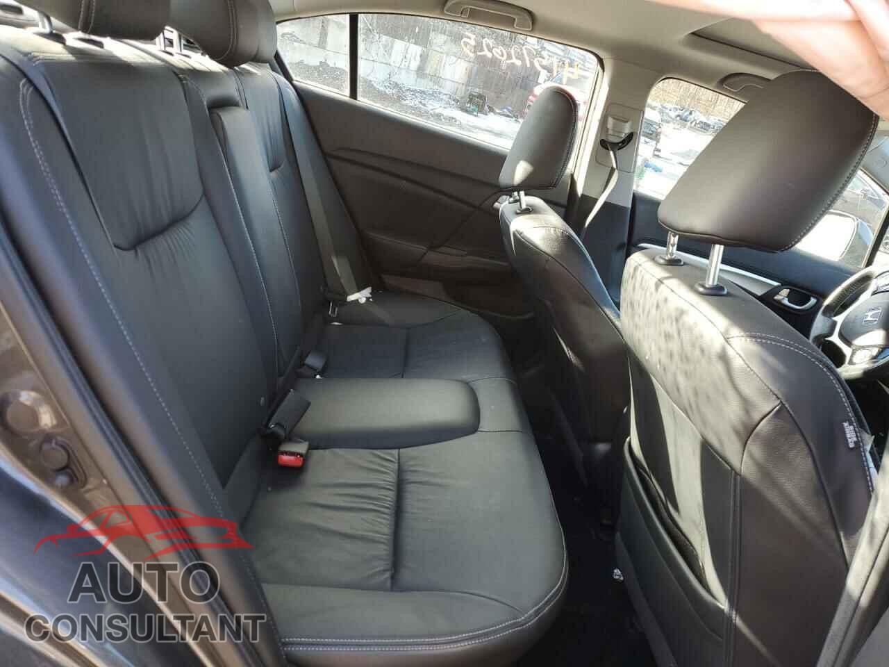 HONDA CIVIC 2013 - 2HGFB2F98DH553701