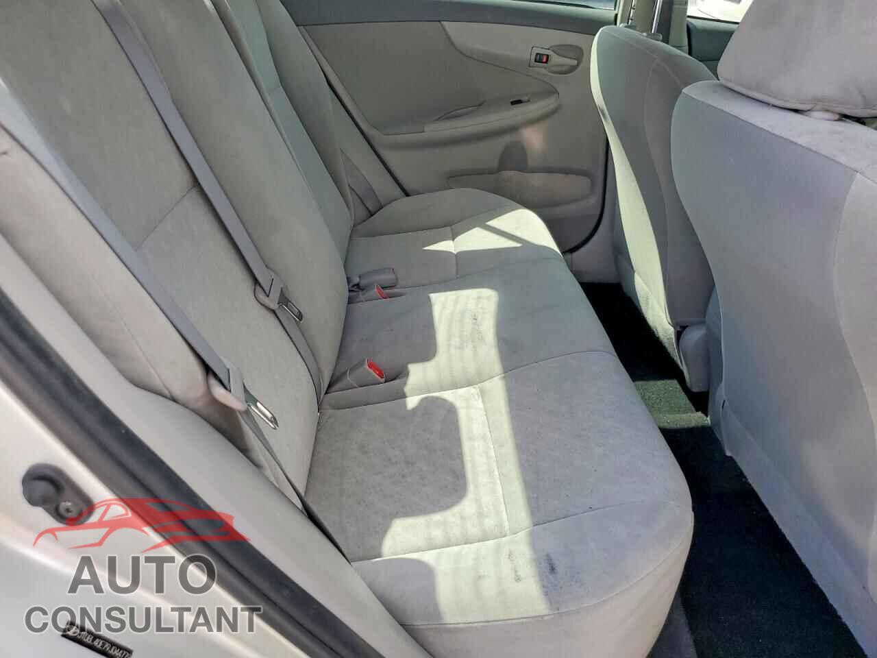 TOYOTA COROLLA 2009 - JTDBL40E79J044779