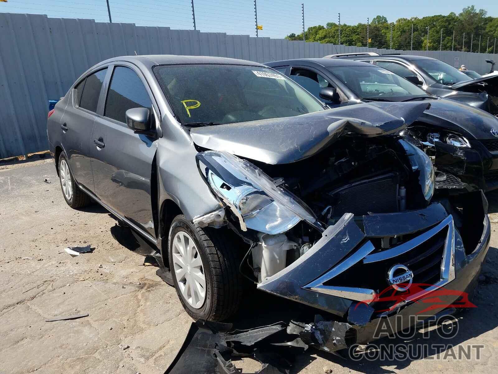 NISSAN VERSA 2019 - 3N1CN7AP7KL810382