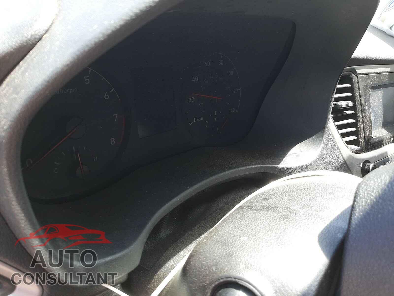 HYUNDAI ACCENT 2020 - 3KPC24A69LE107917