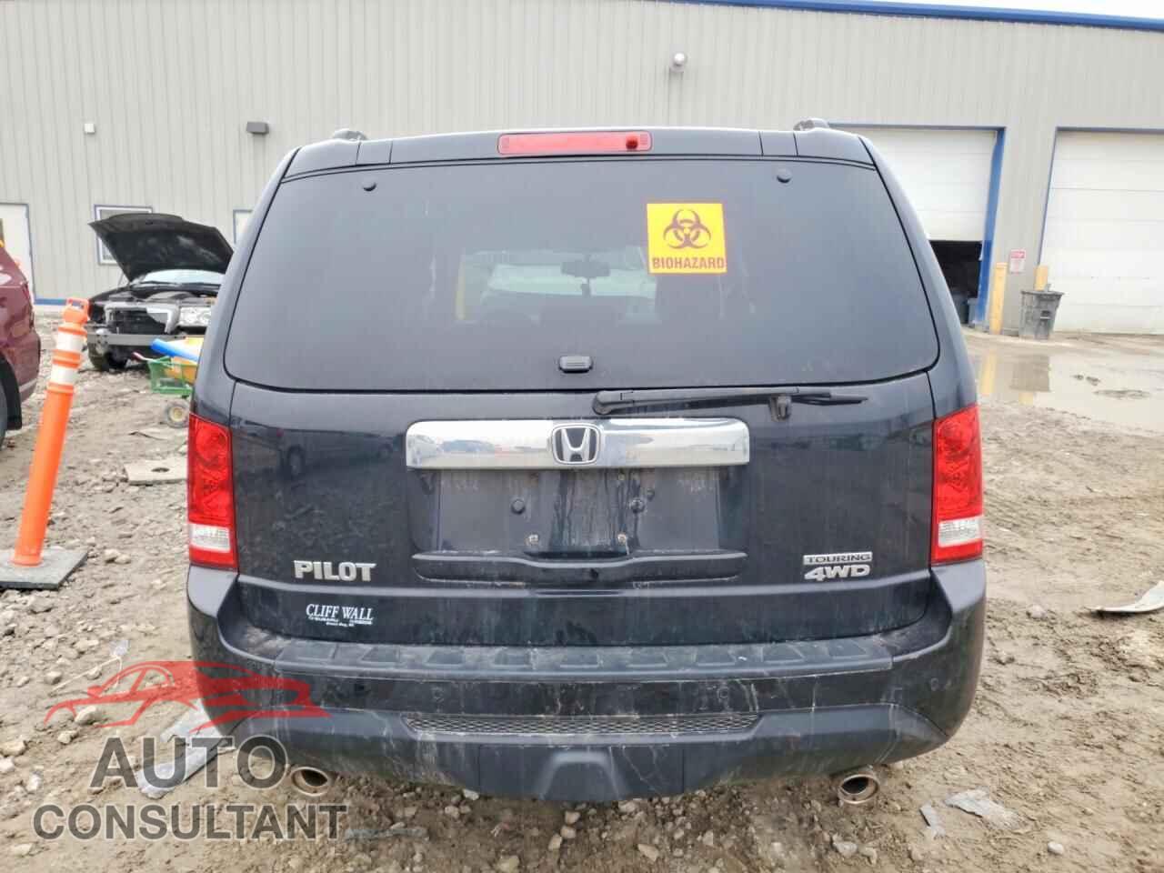 HONDA PILOT 2015 - 5FNYF4H90FB053996