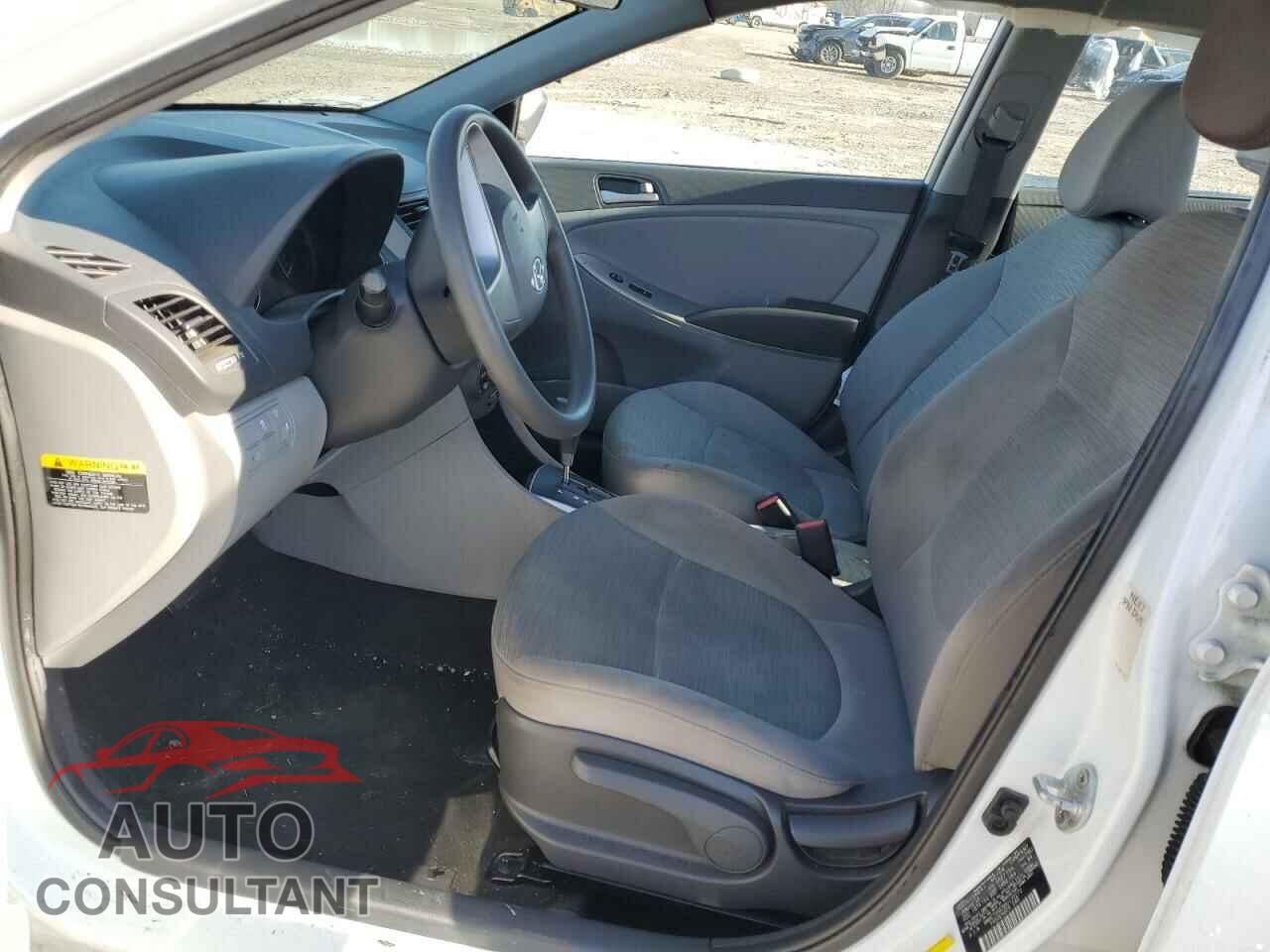 HYUNDAI ACCENT 2017 - KMHCT4AE5HU172272