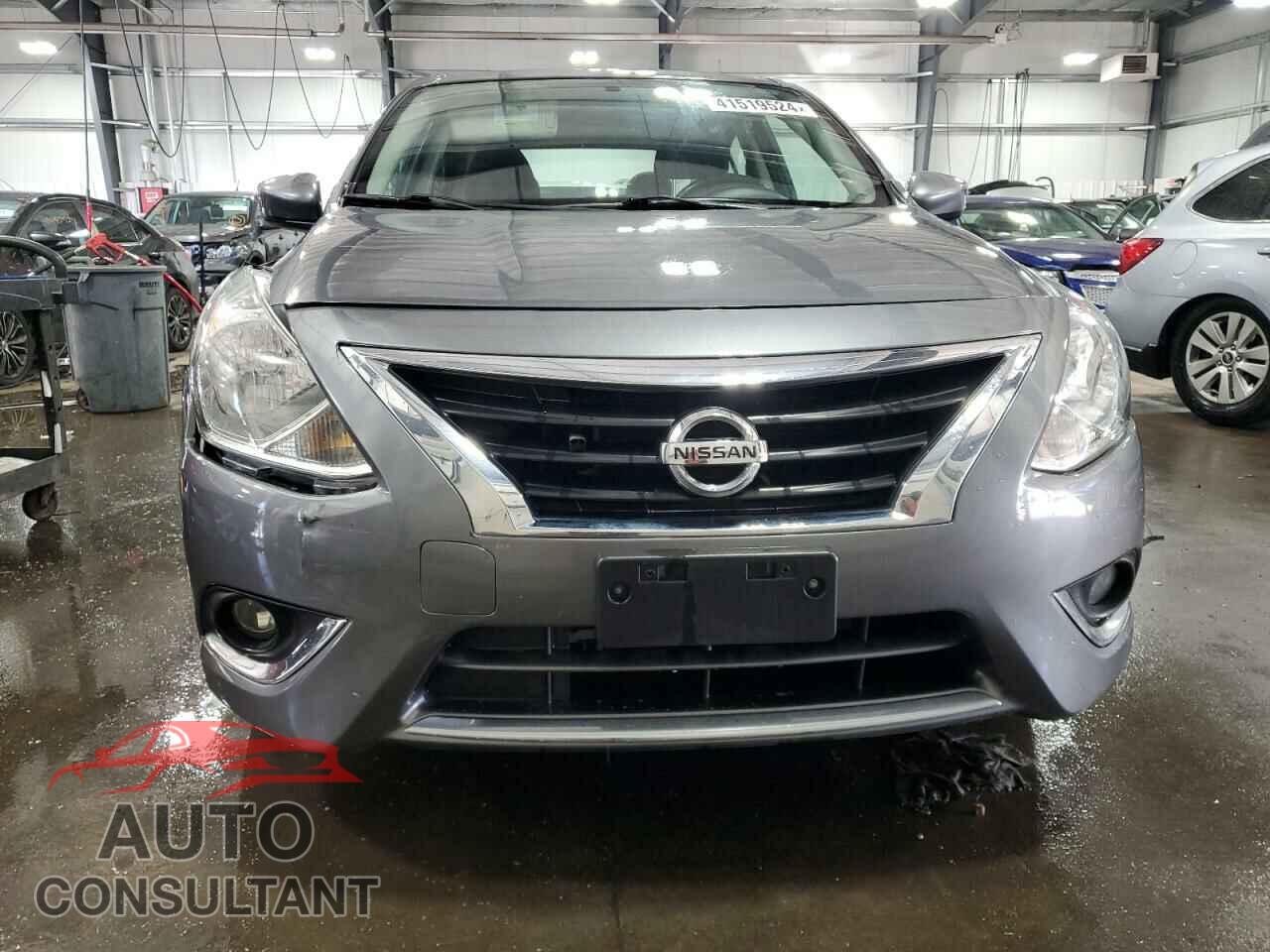 NISSAN VERSA 2018 - 3N1CN7AP1JL865568