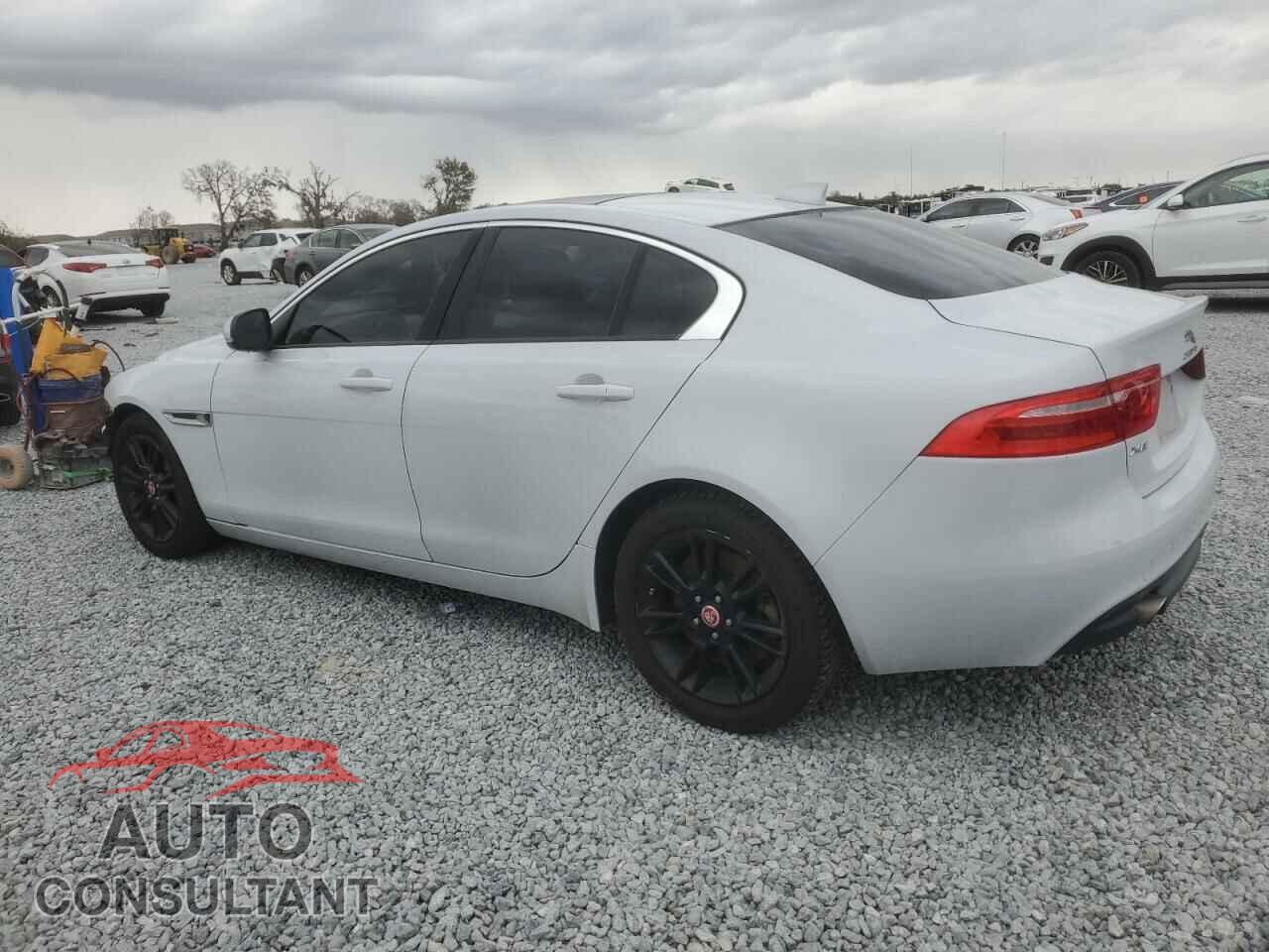JAGUAR XE 2018 - SAJAD4FX2JCP35276