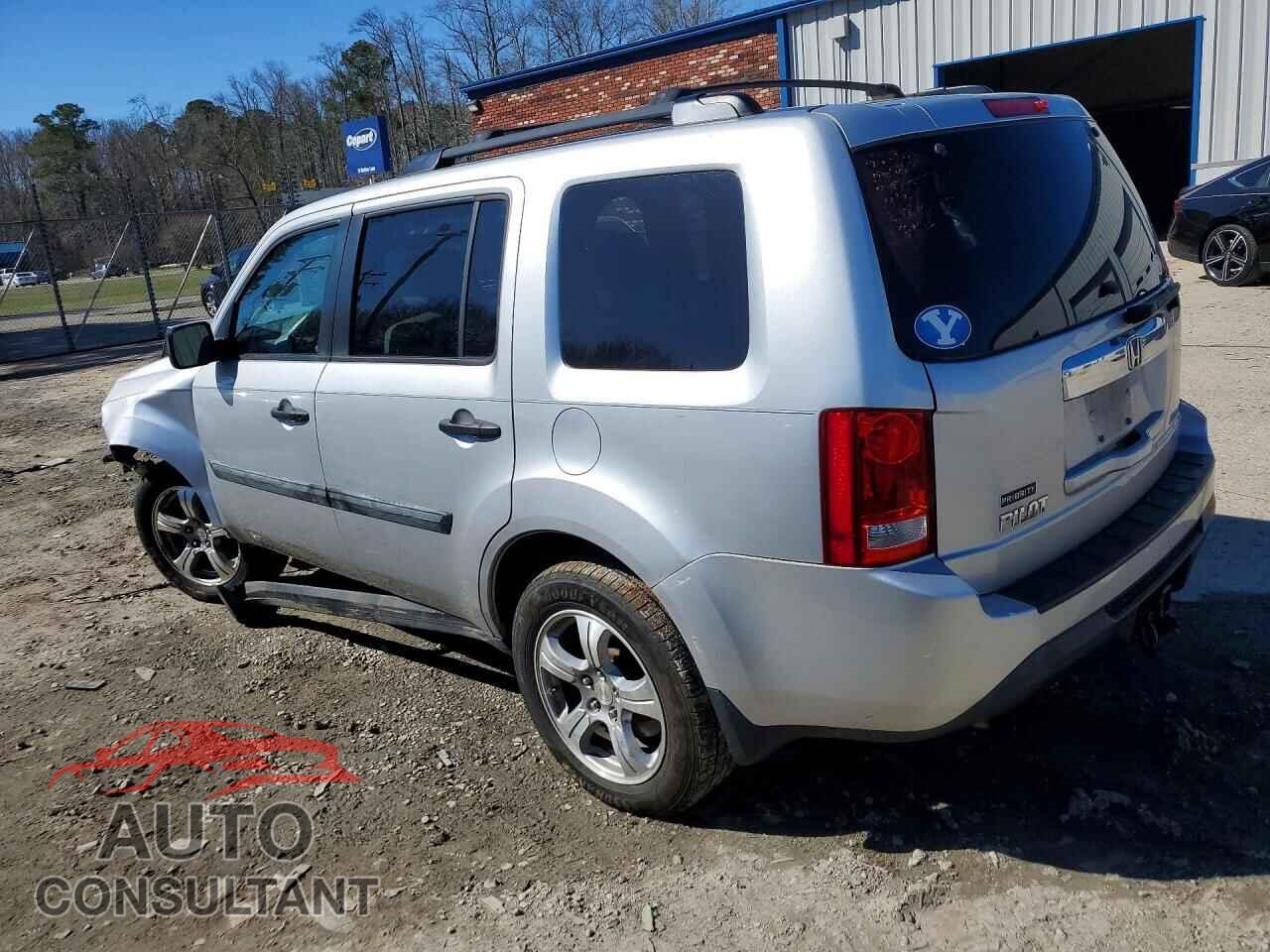HONDA PILOT 2015 - 5FNYF3H25FB016987
