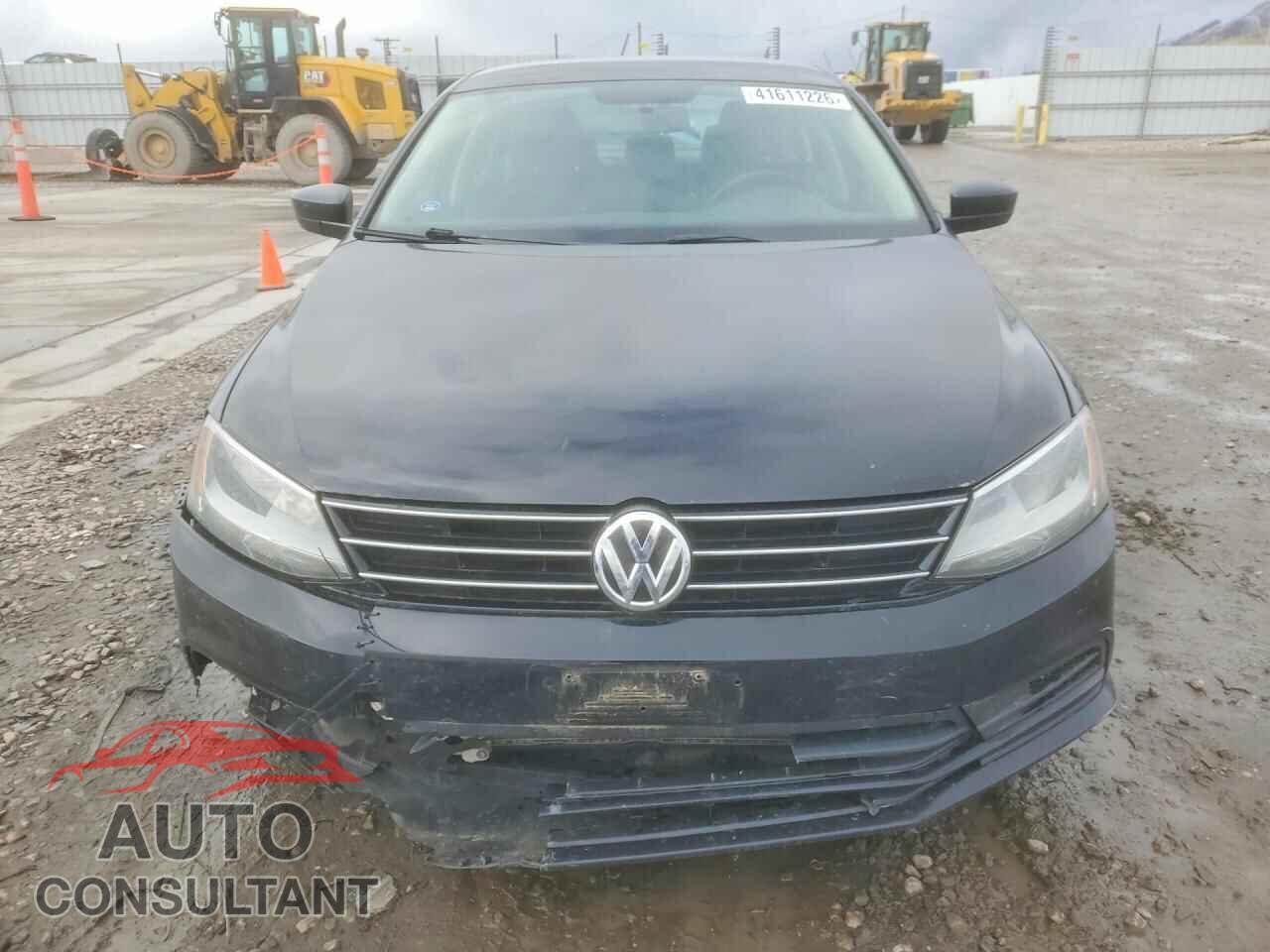 VOLKSWAGEN JETTA 2015 - 3VW2K7AJ4FM217329