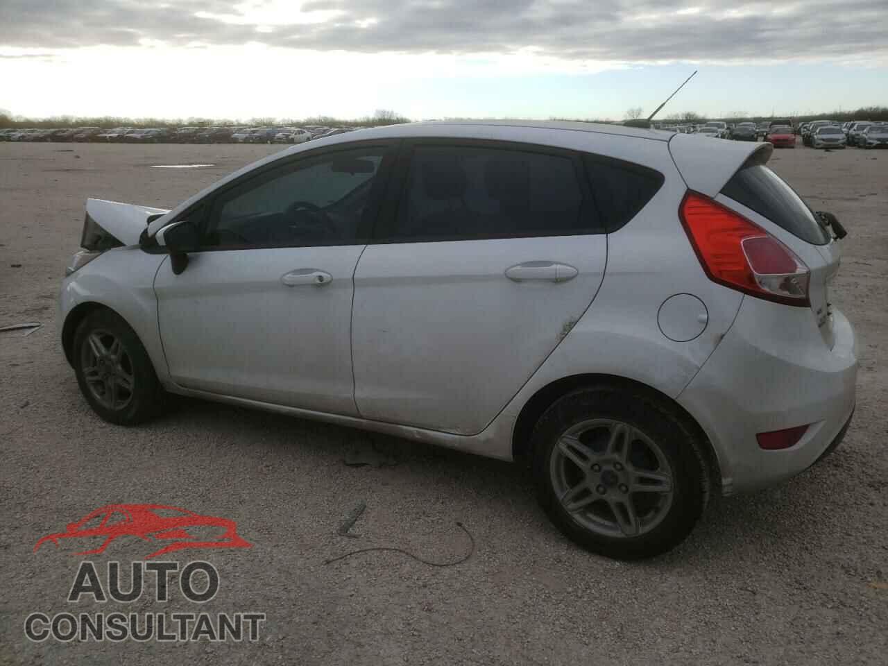 FORD FIESTA 2019 - 3FADP4EJ8KM165595