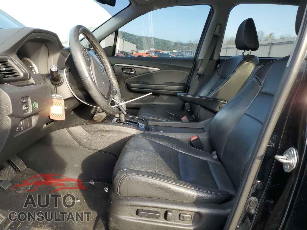 HONDA PILOT 2018 - 5FNYF6H6XJB057693