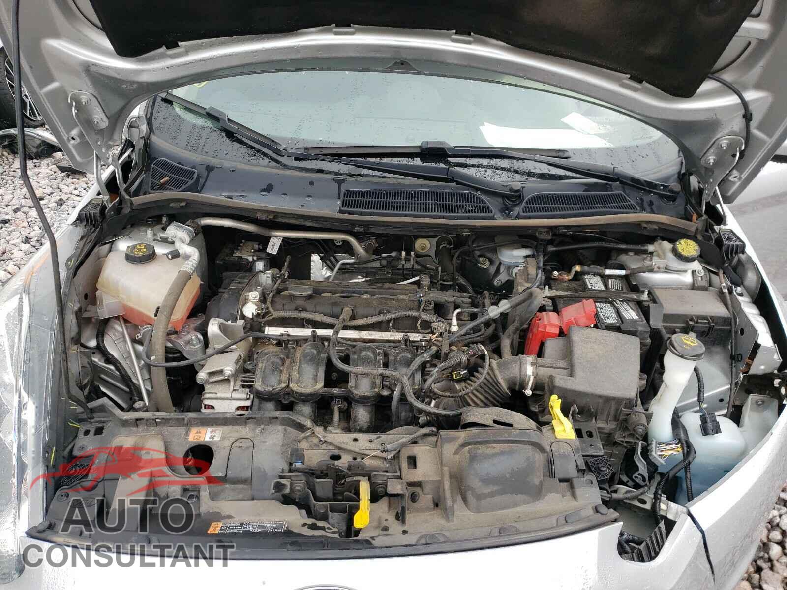 FORD FIESTA 2018 - 3FADP4BJ4JM138168