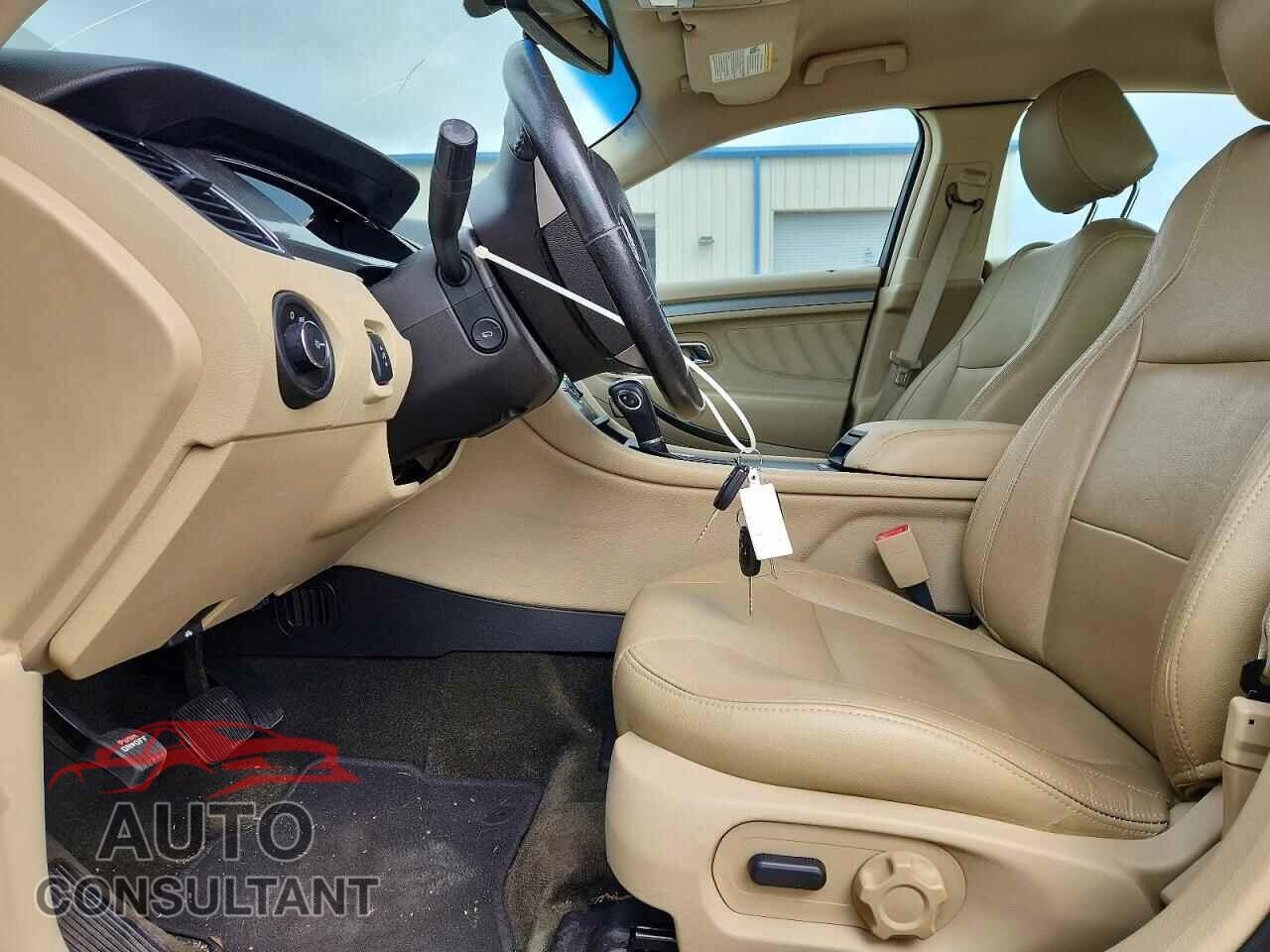 FORD TAURUS 2014 - 1FAHP2E99EG131904