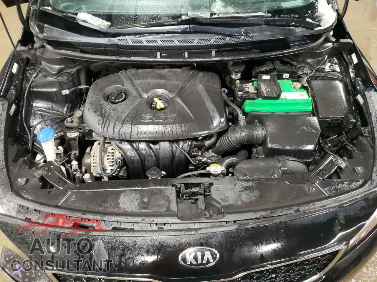 KIA FORTE 2017 - KNAFK5A86H5673022