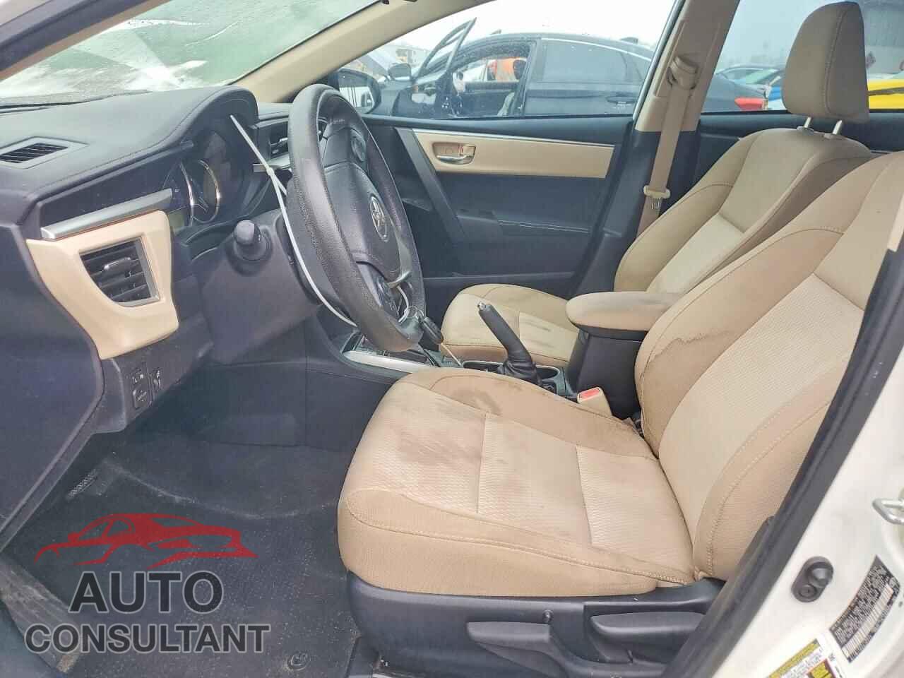 TOYOTA COROLLA 2015 - 2T1BURHE5FC304831