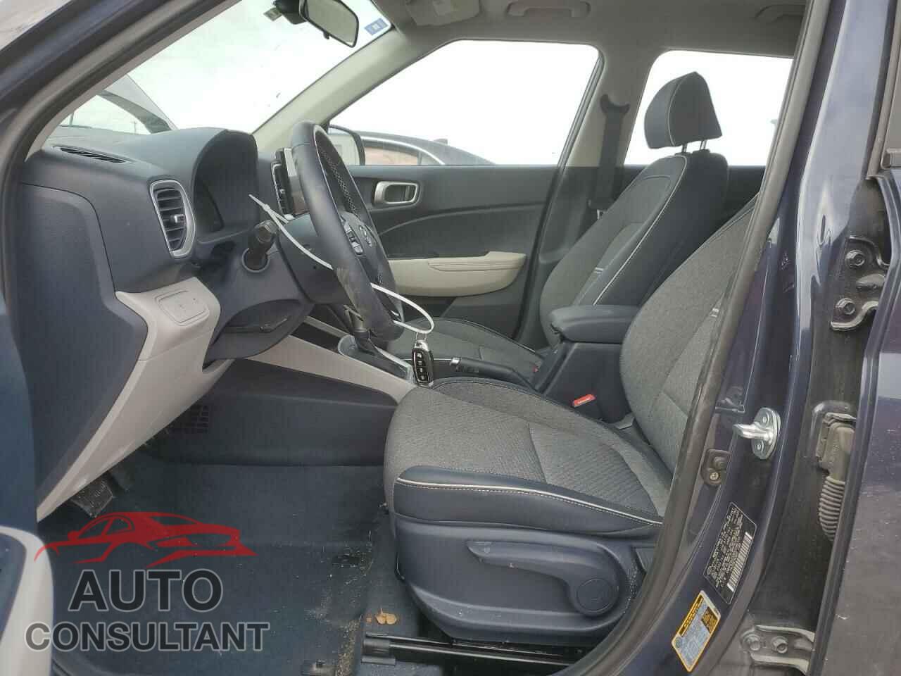 HYUNDAI VENUE 2024 - KMHRC8A33RU288703