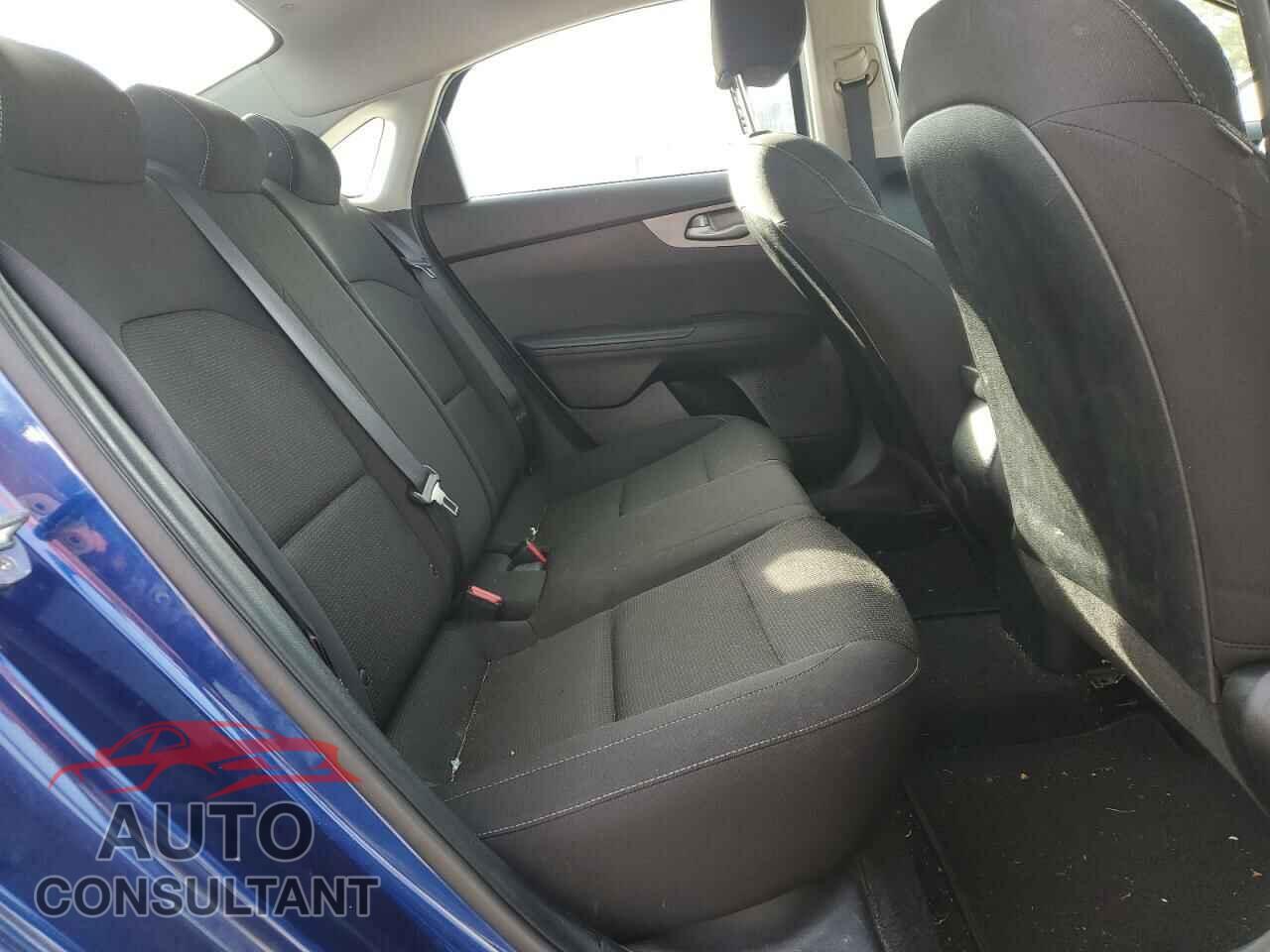 KIA FORTE 2019 - 3KPF24AD4KE024793