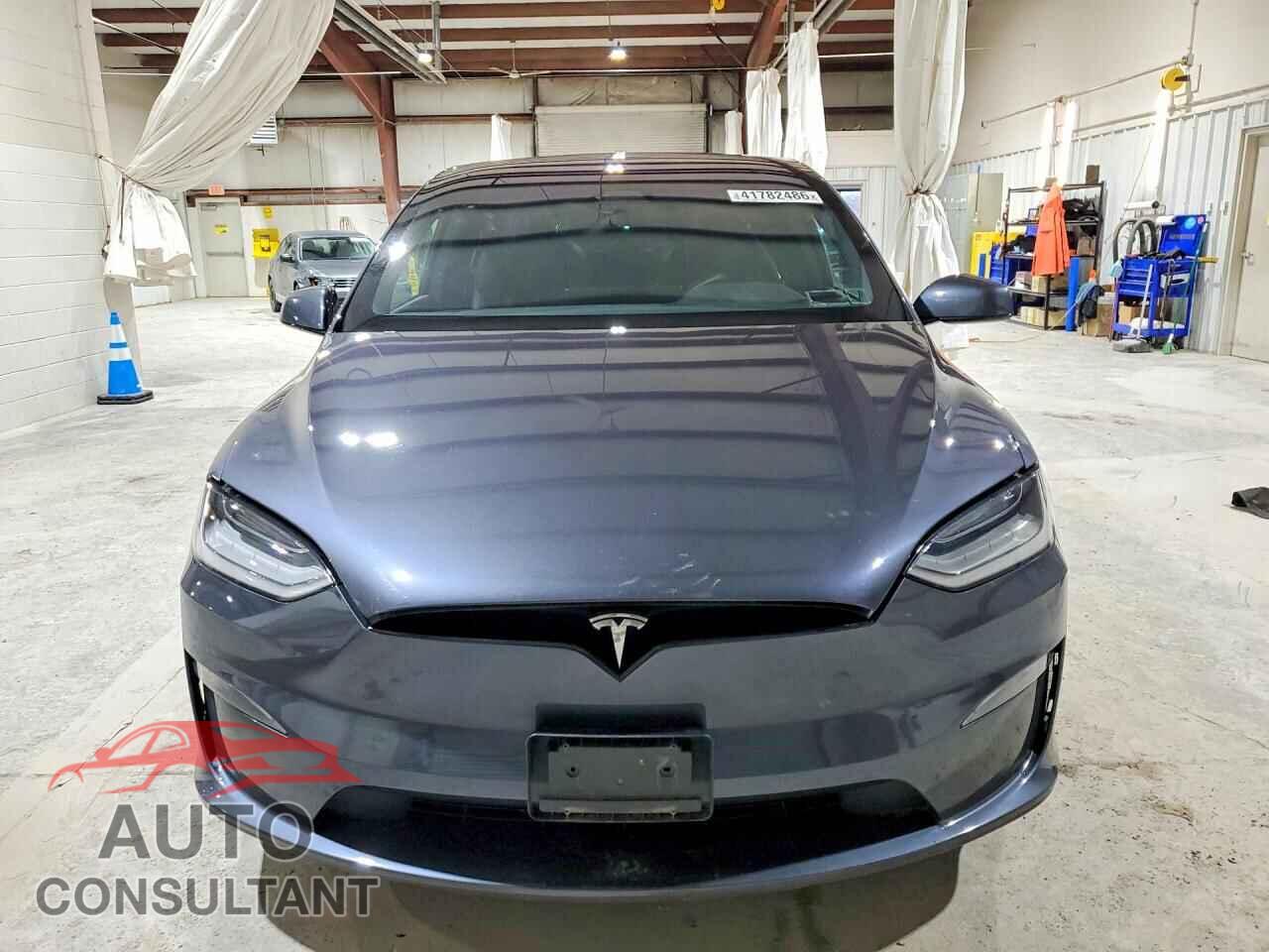 TESLA MODEL X 2023 - 7SAXCAE58PF389582