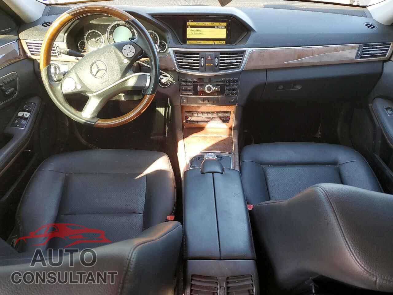 MERCEDES-BENZ E 2011 - WDDHF8HB1BA348687