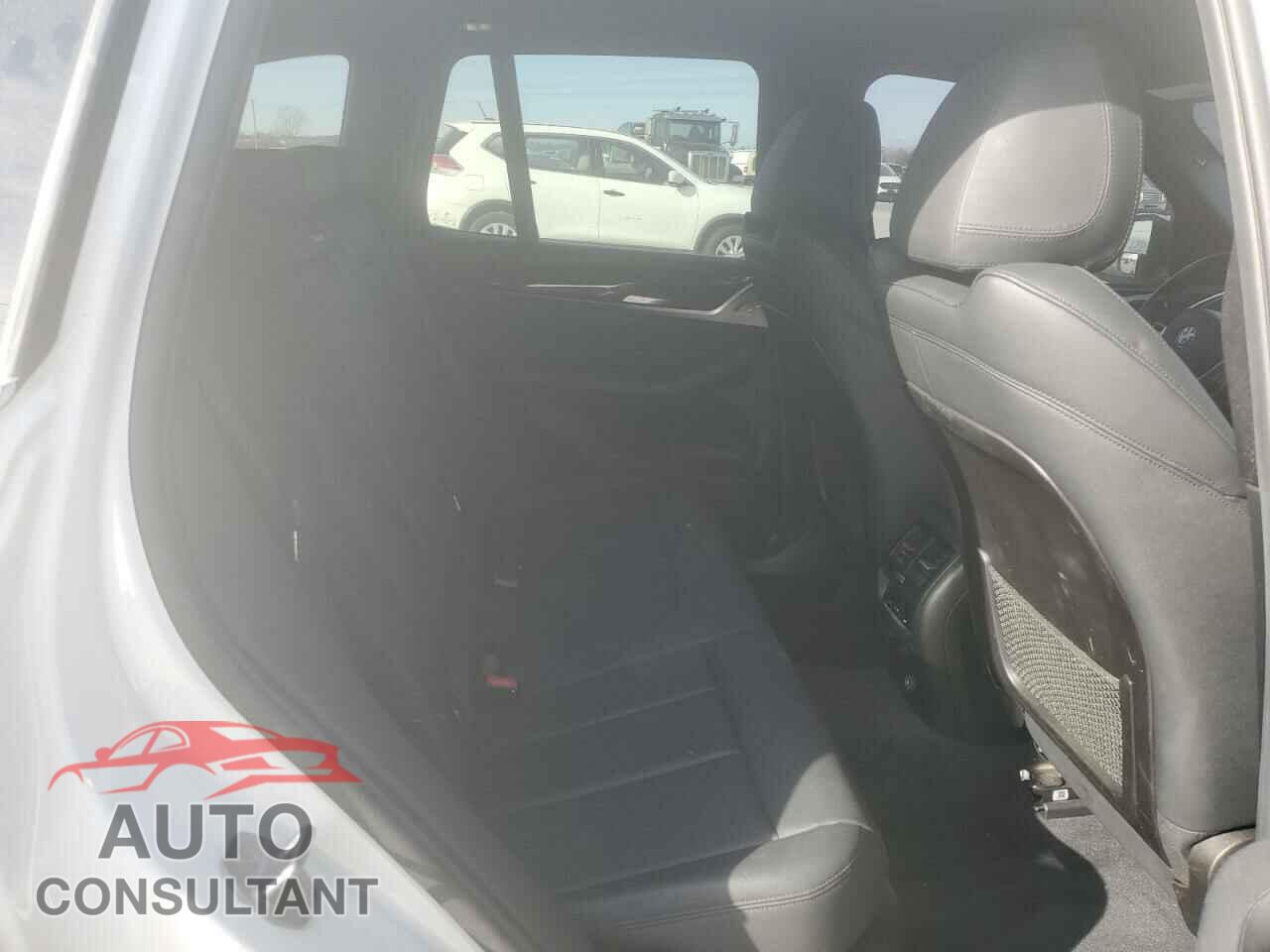 BMW X3 2019 - 5UXTR9C53KLD95342