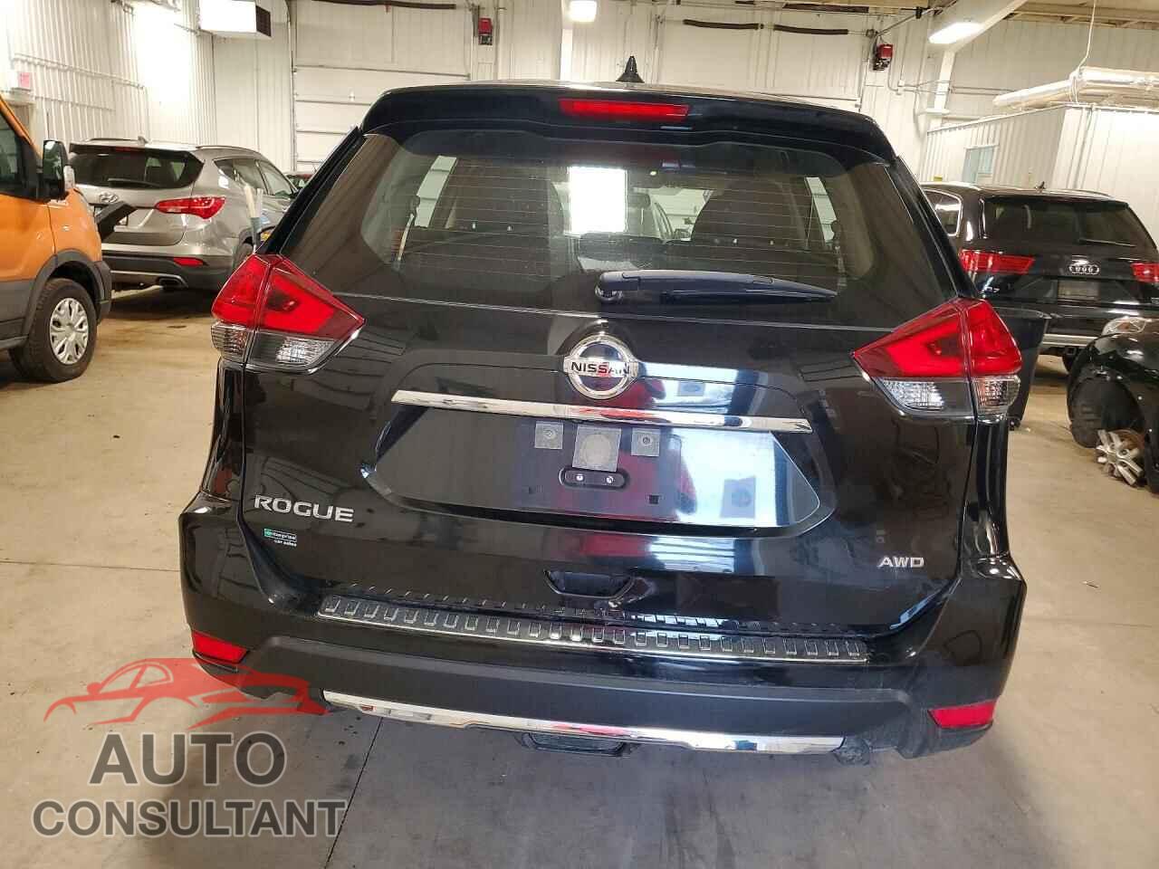 NISSAN ROGUE 2017 - JN8AT2MV6HW004533