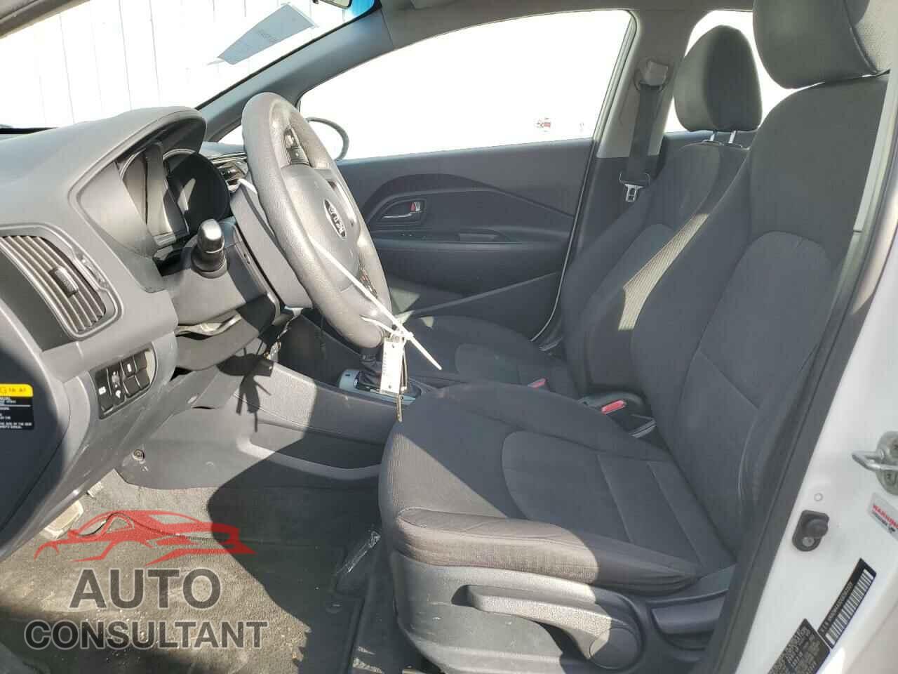KIA RIO 2016 - KNADM4A32G6562329