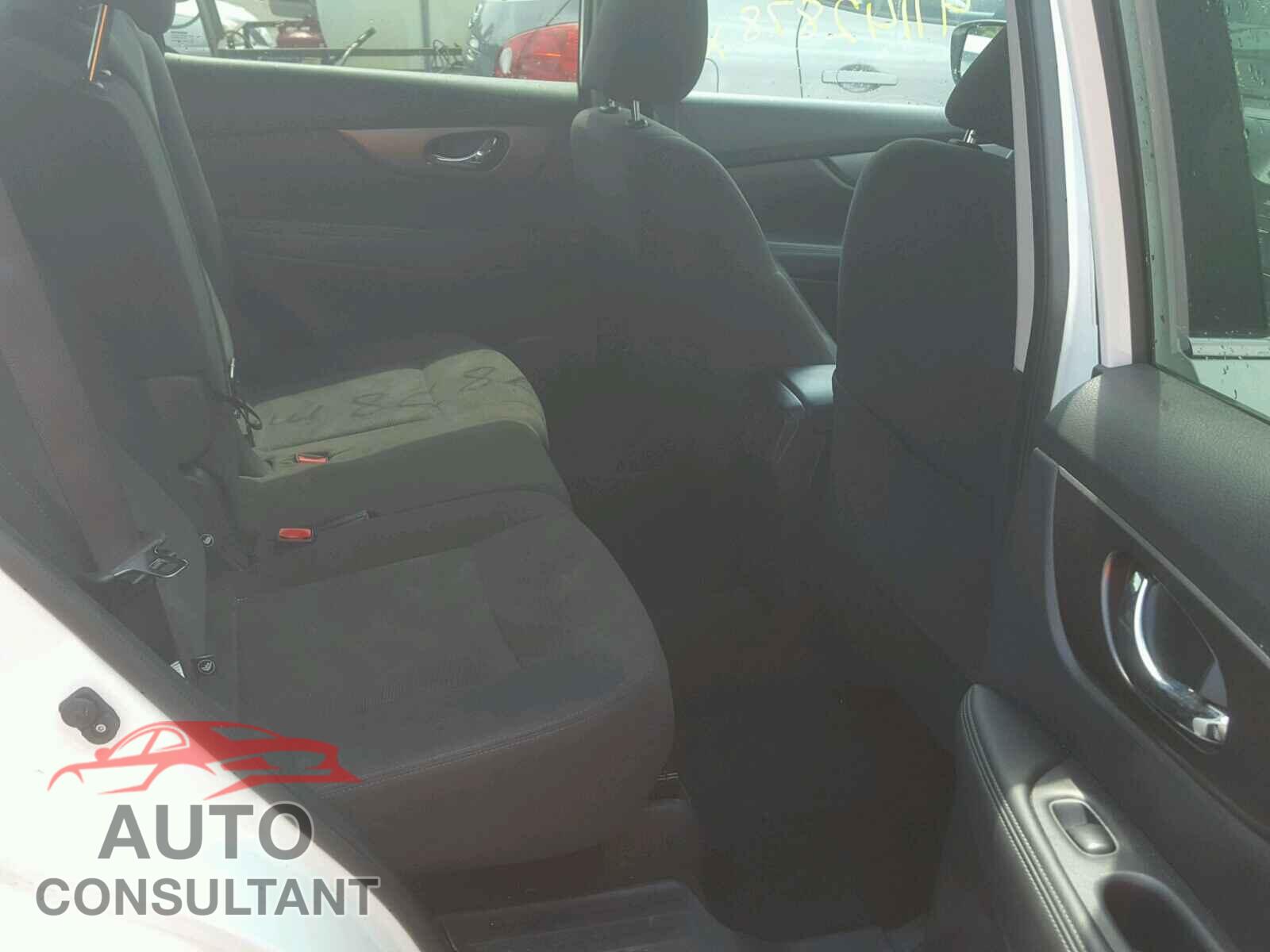 NISSAN ROGUE S 2016 - KNMAT2MVXGP655183