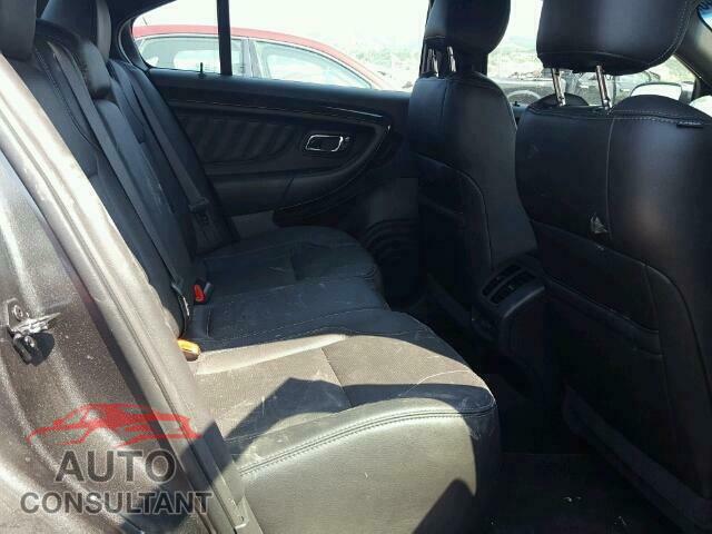 FORD TAURUS 2018 - 1FAHP2J82JG112084