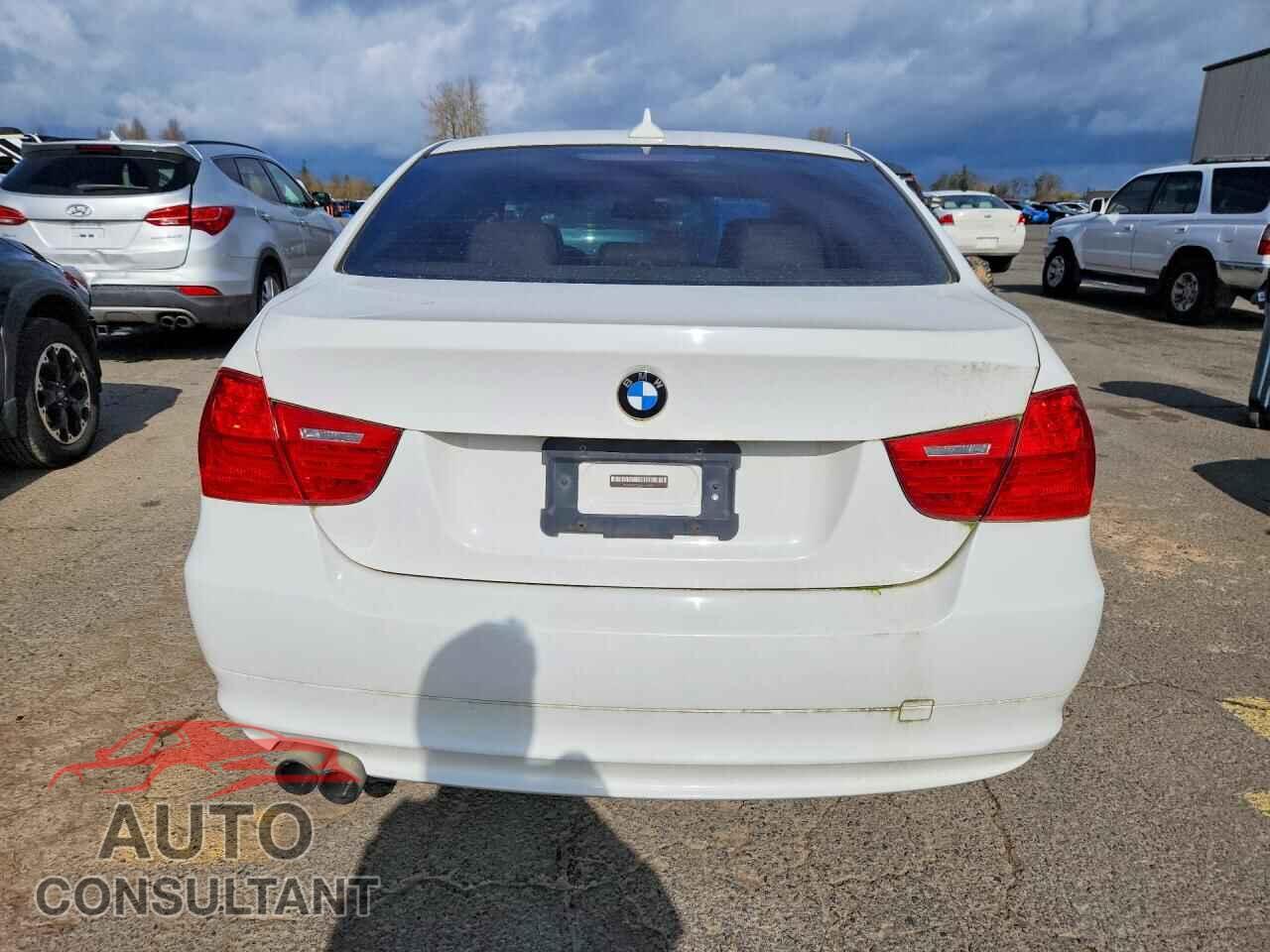 BMW 3 SERIES 2010 - WBAPH7C52AA175897