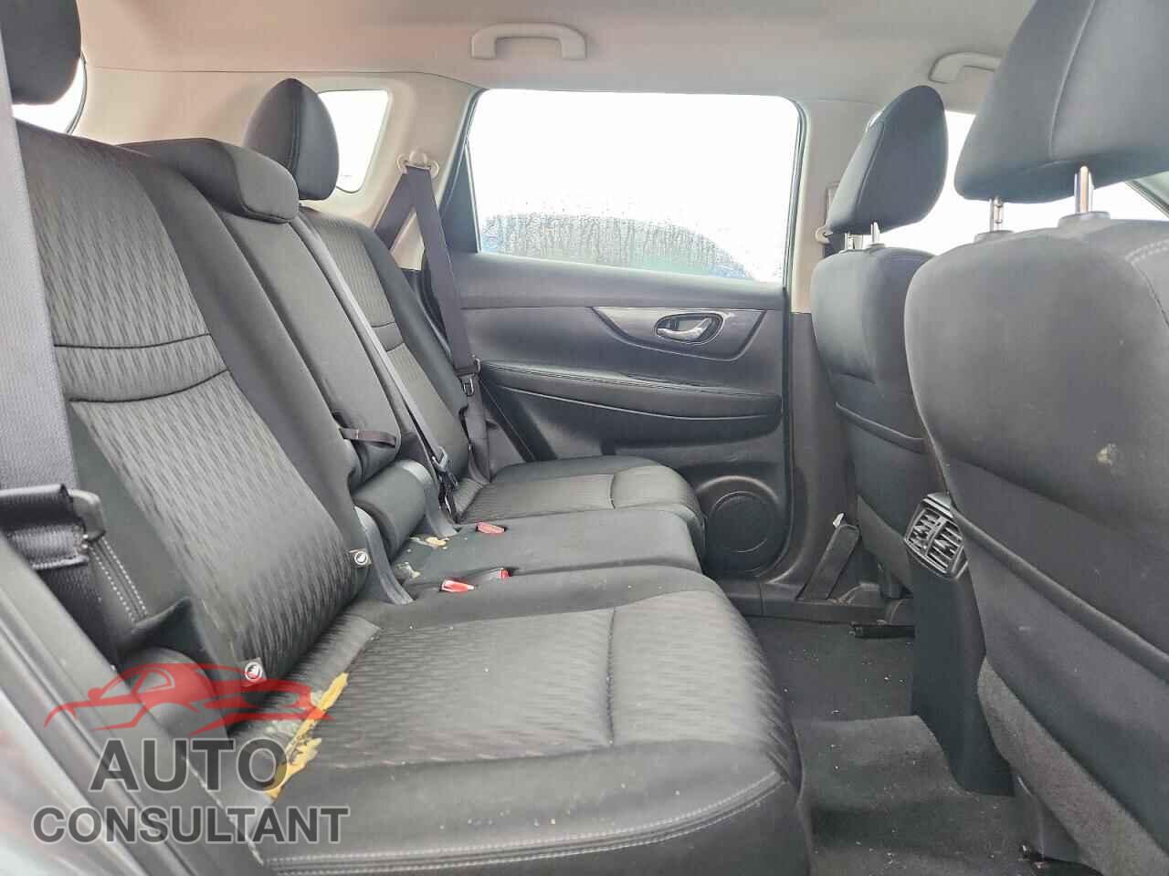 NISSAN ROGUE 2018 - KNMAT2MV2JP520447