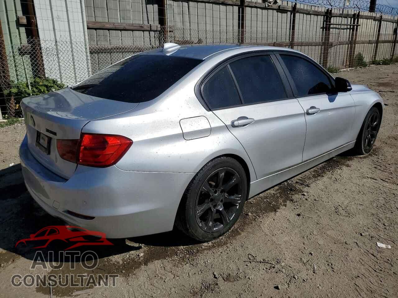 BMW 3 SERIES 2012 - WBA3A9C52CFX59592