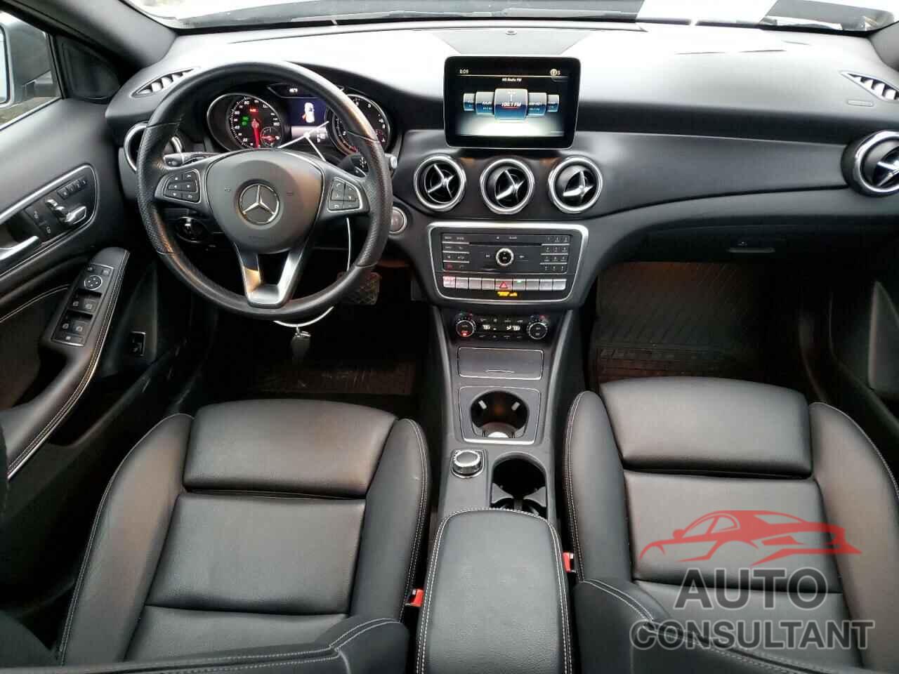 MERCEDES-BENZ GLA-CLASS 2019 - WDCTG4GBXKJ549106