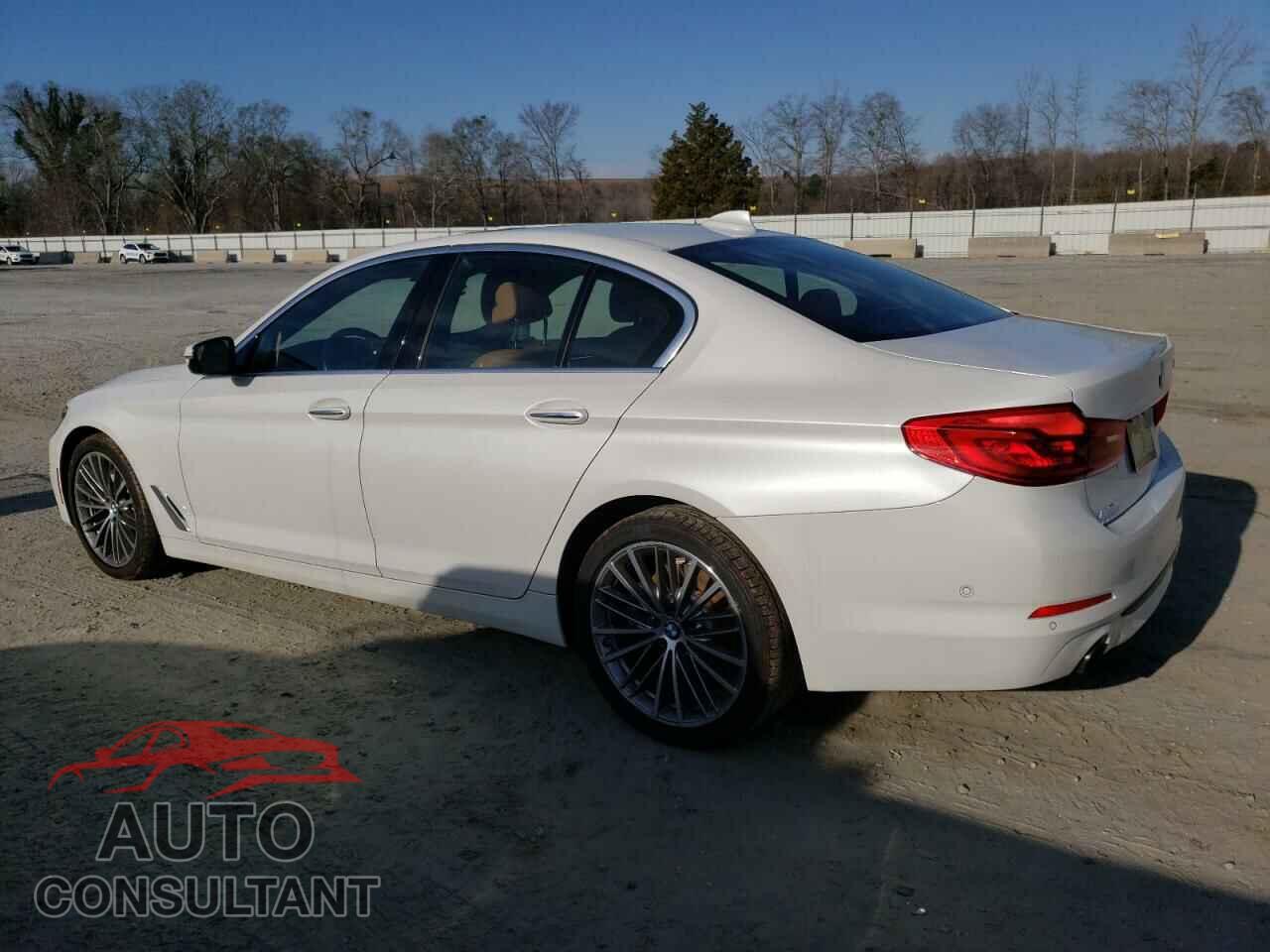 BMW 5 SERIES 2017 - WBAJA5C38HG895094