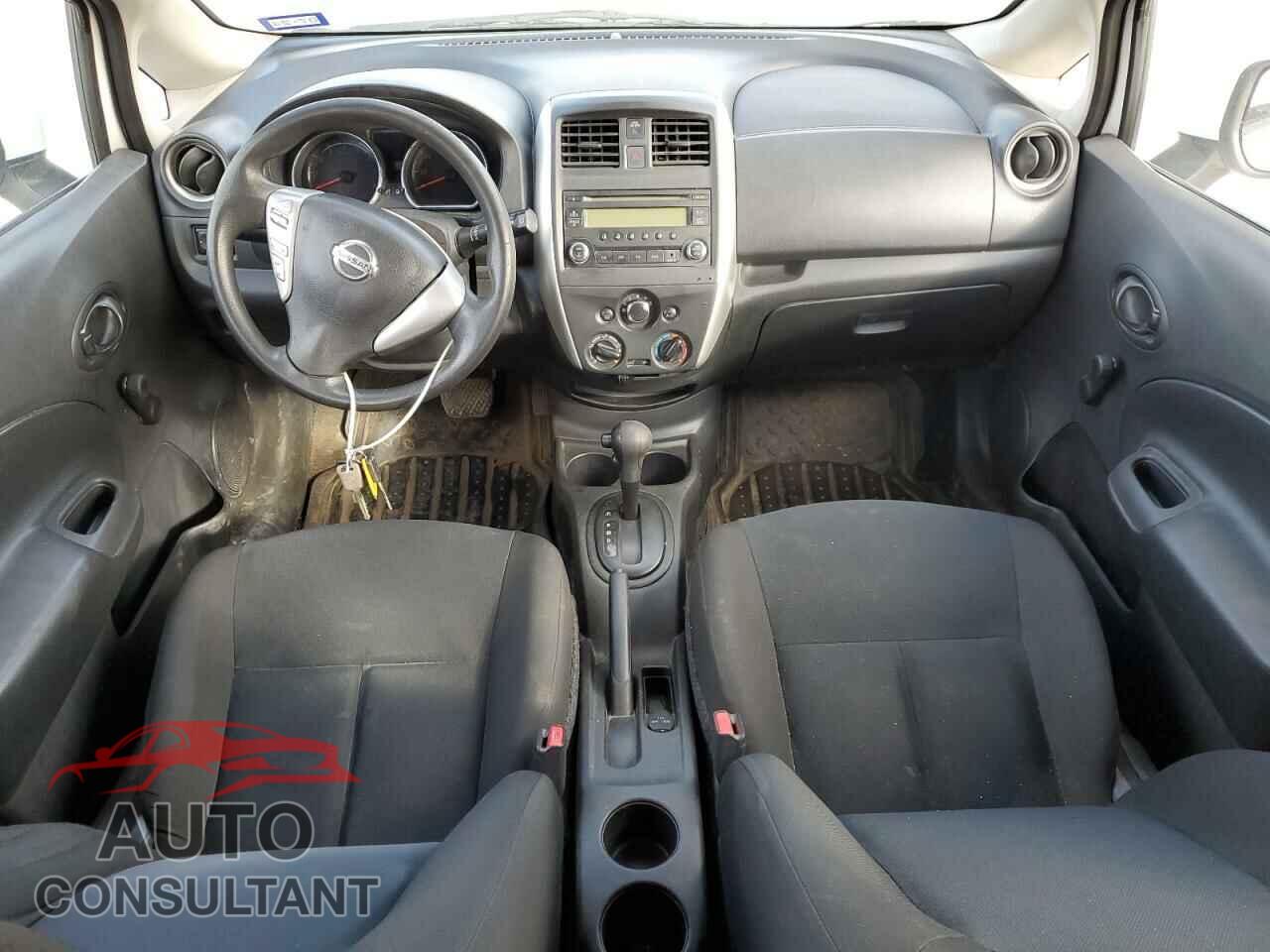 NISSAN VERSA 2016 - 3N1CE2CP8GL408023