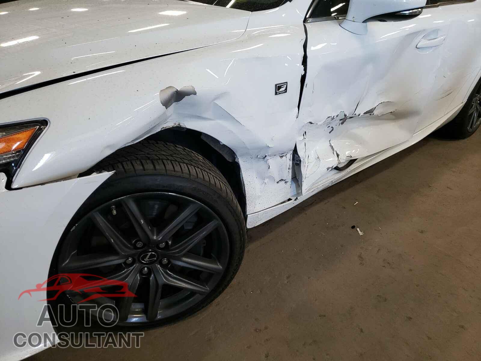 LEXUS IS 2016 - JTHCM1D20G5011000