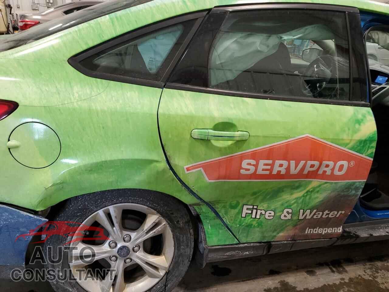 FORD FOCUS 2014 - 1FADP3F27EL381980