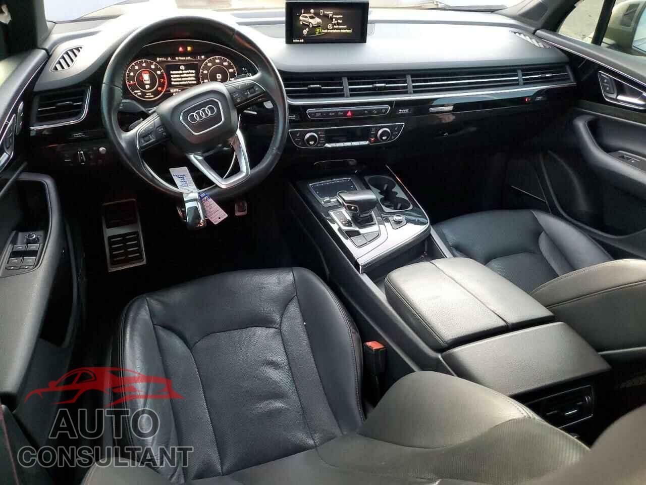 AUDI Q7 2017 - WA1VAAF72HD040236
