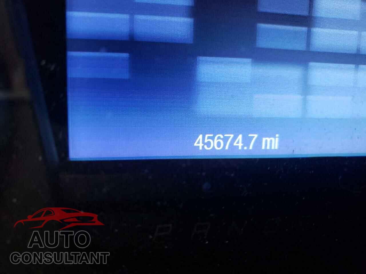 FORD TAURUS 2017 - 1FAHP2D84HG143004