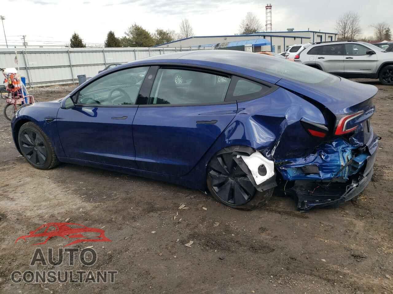 TESLA MODEL 3 2025 - 5YJ3E1EA7SF889678