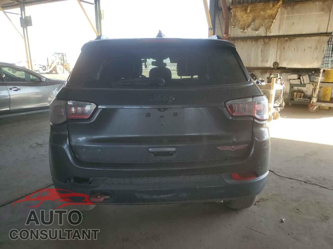 JEEP COMPASS 2020 - 3C4NJDDB5LT177589