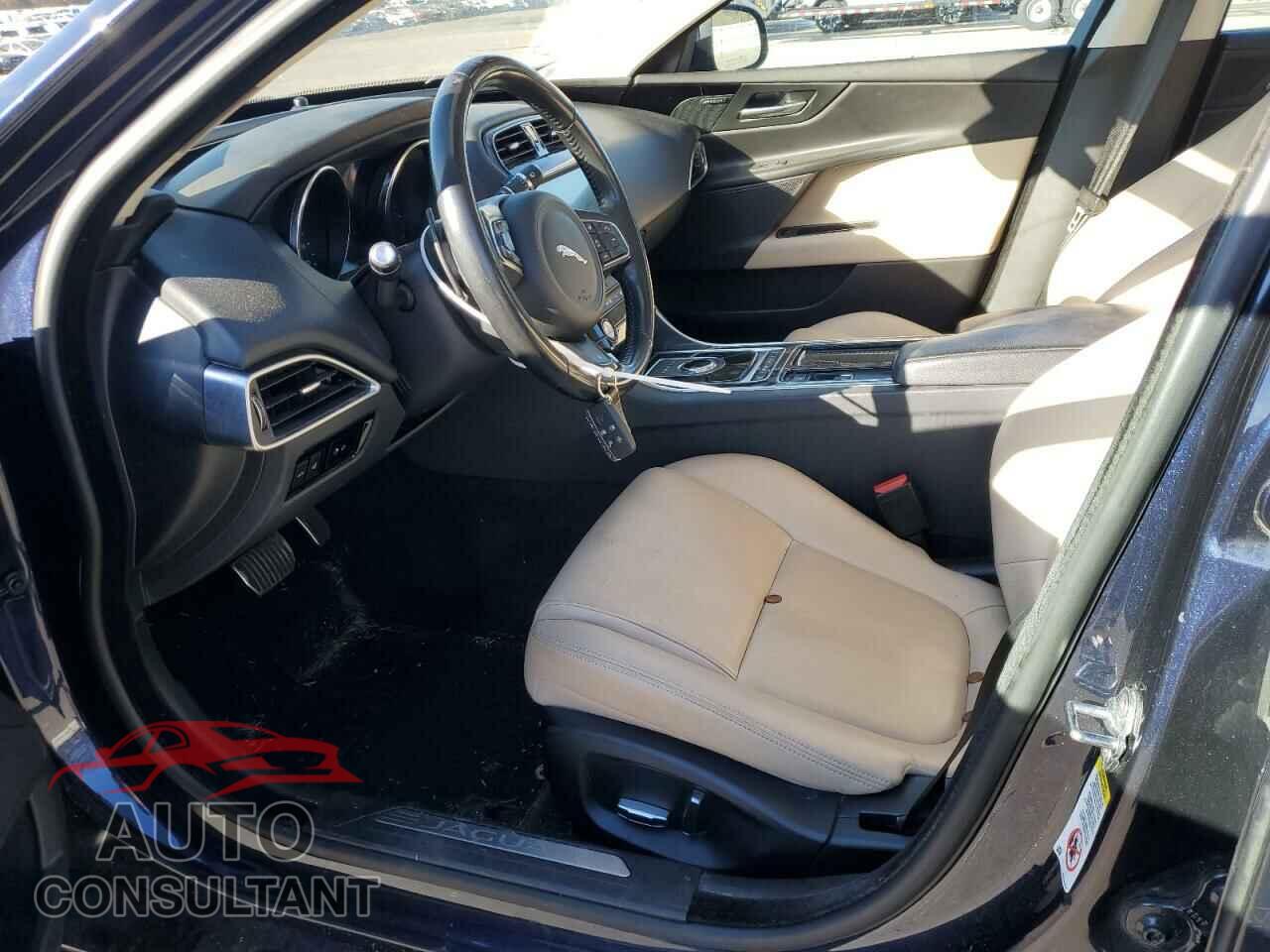 JAGUAR XE 2019 - SAJAJ4FX9KCP49914