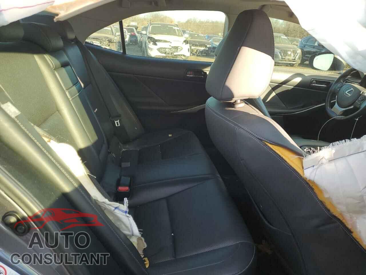 LEXUS IS 2014 - JTHCF1D23E5003593