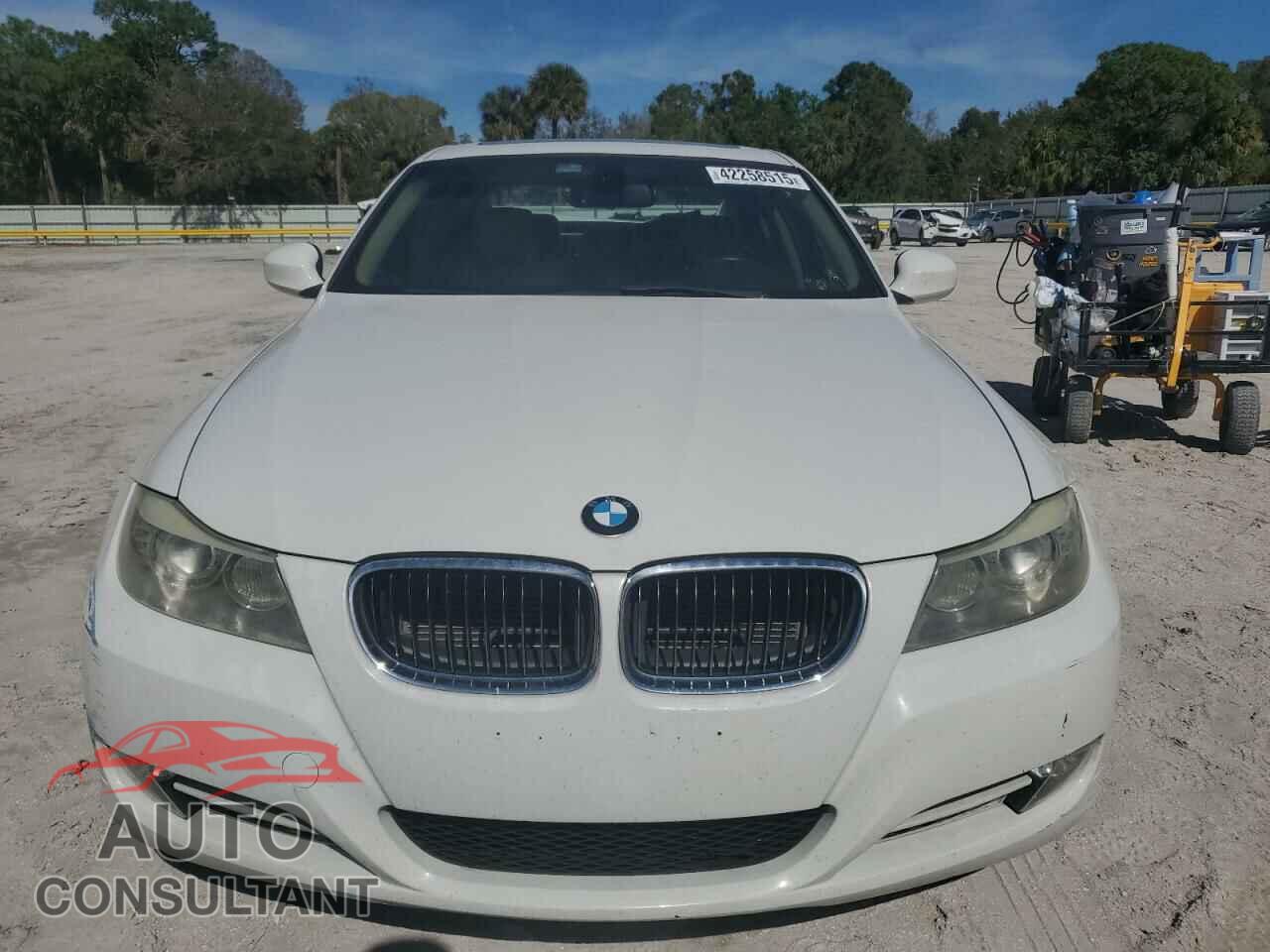 BMW 3 SERIES 2011 - WBAPN7C58BA950102