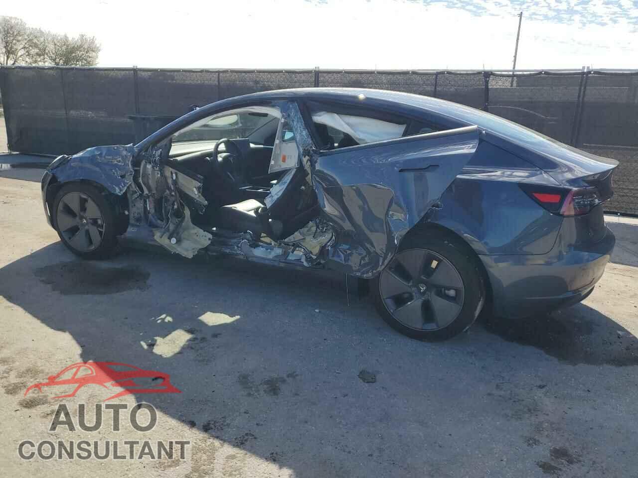 TESLA MODEL 3 2023 - 5YJ3E1EA0PF503061